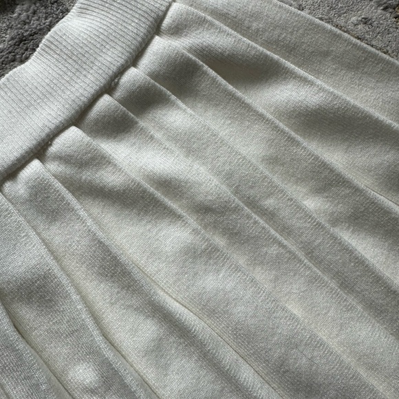 Dynamite Knit Tennis Skirt Set - Picture 4 of 4